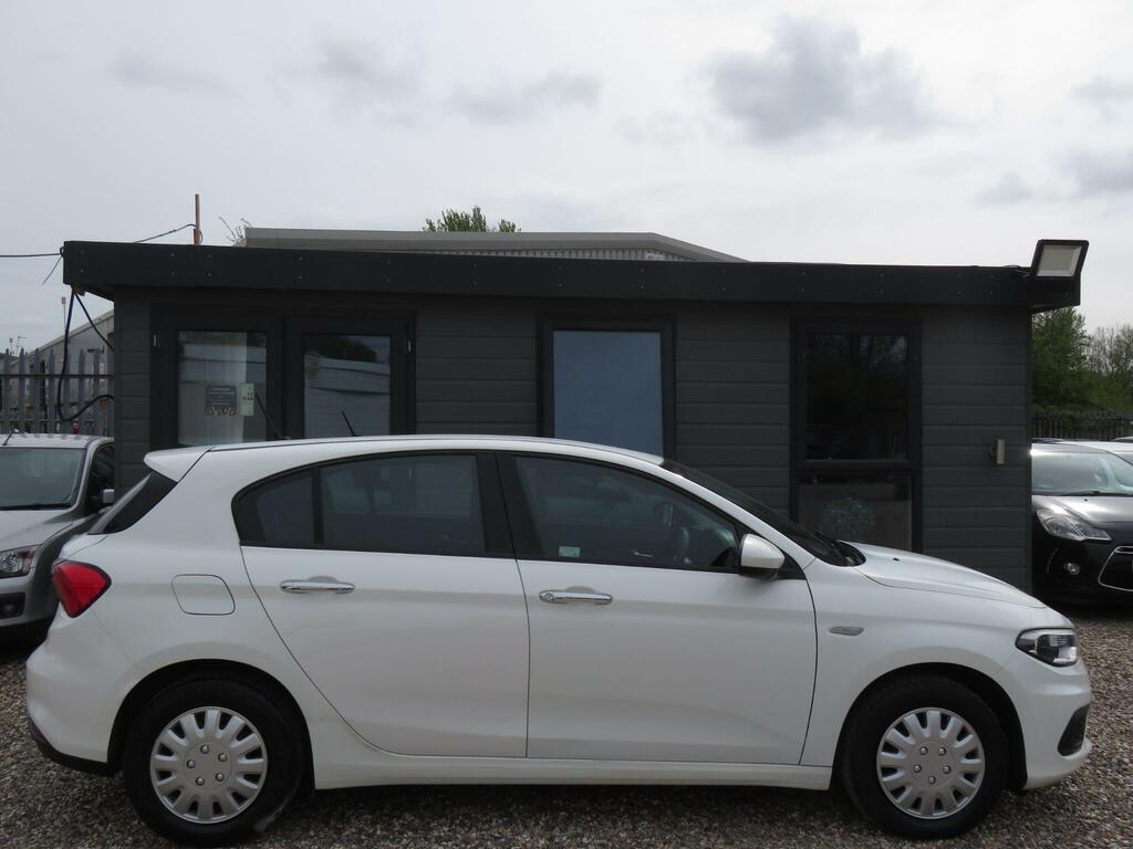 Fiat Tipo  Silver #8