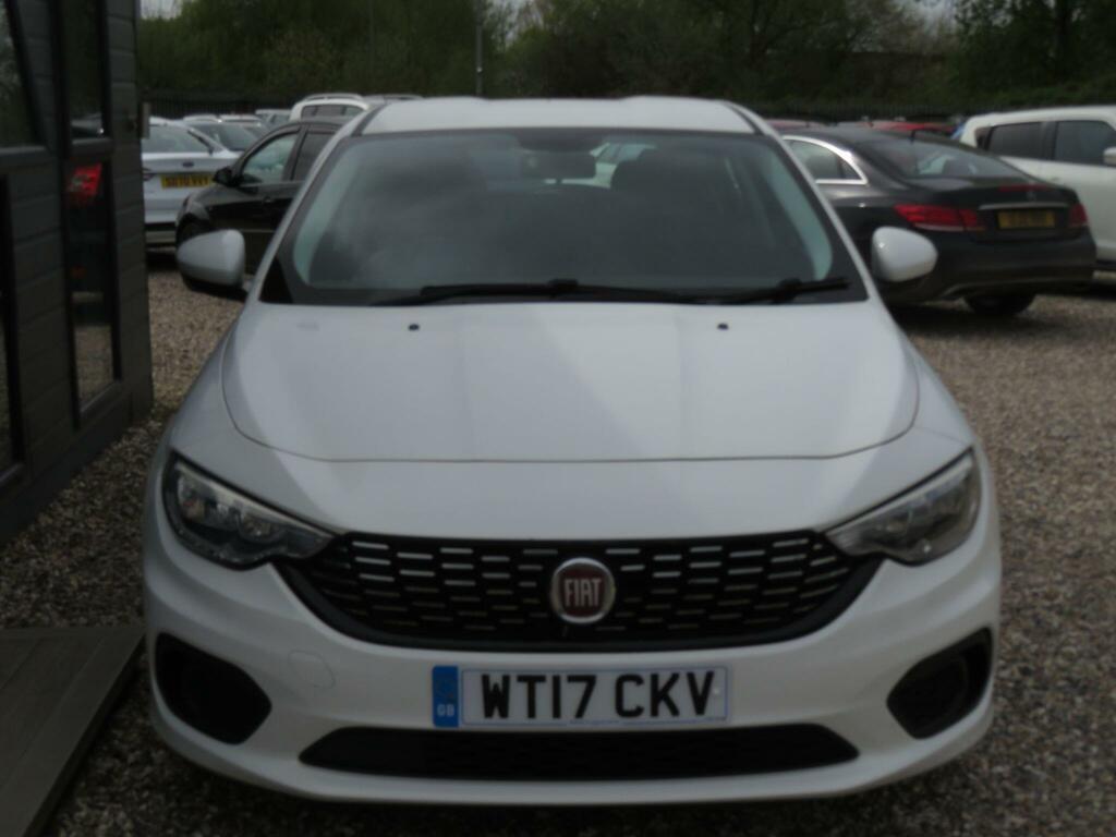 Fiat Tipo Easy White #6