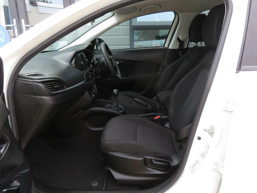 Fiat Tipo  Silver #12