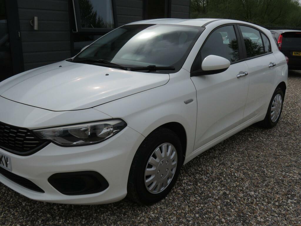 Fiat Tipo  Silver #28