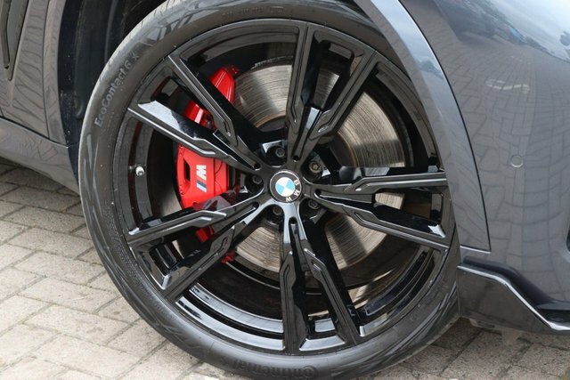 BMW X5 M50i 4.4 V8 Xdrive YF22OFS Grey #6