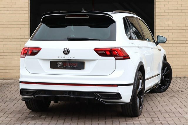 Volkswagen Tiguan 1.5 Tsi R-line Edition YH24CCY White #3