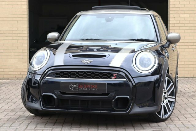 Mini Hatch 2.0 Cooper S Exclusive Black
