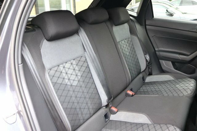 Volkswagen Polo 1.0 Tsi R-line Grey #5