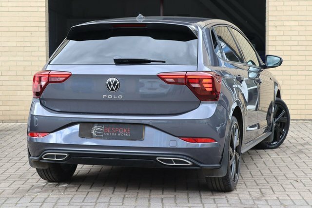 Volkswagen Polo 1.0 Tsi R-line Grey #3