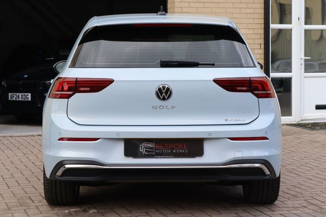 Volkswagen e-Golf 1.5 Tsi Ehybrid 19.7Kwh Gte Hatchback P Grey #12