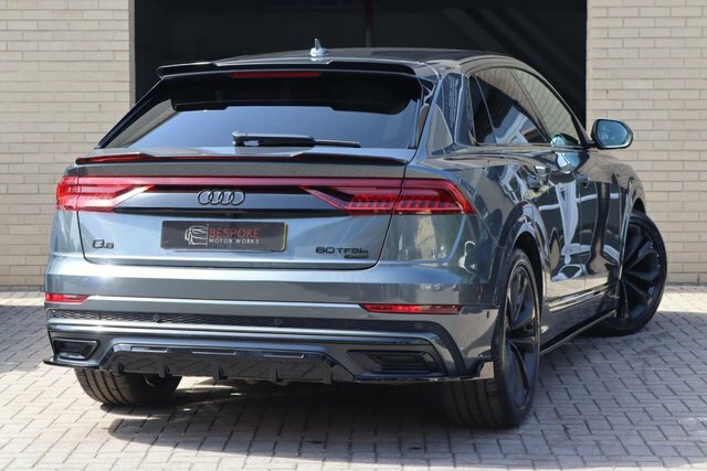 Audi Q8 e tron 3.0 Tfsi E V6 60 Competition Quattro 17.9Kwh Grey #3