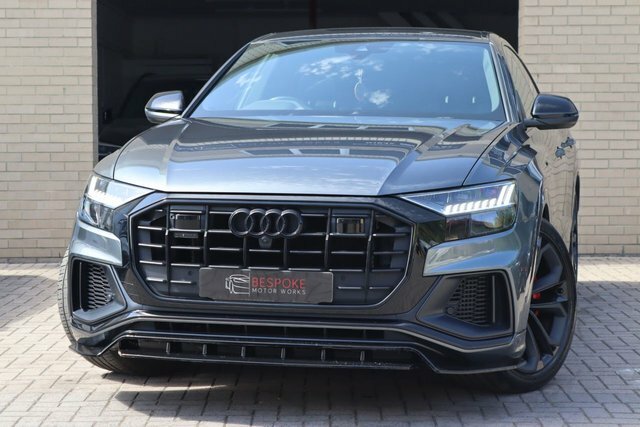 Audi Q8 e tron 3.0 Tfsi E V6 60 Competition Quattro 17.9Kwh Grey
