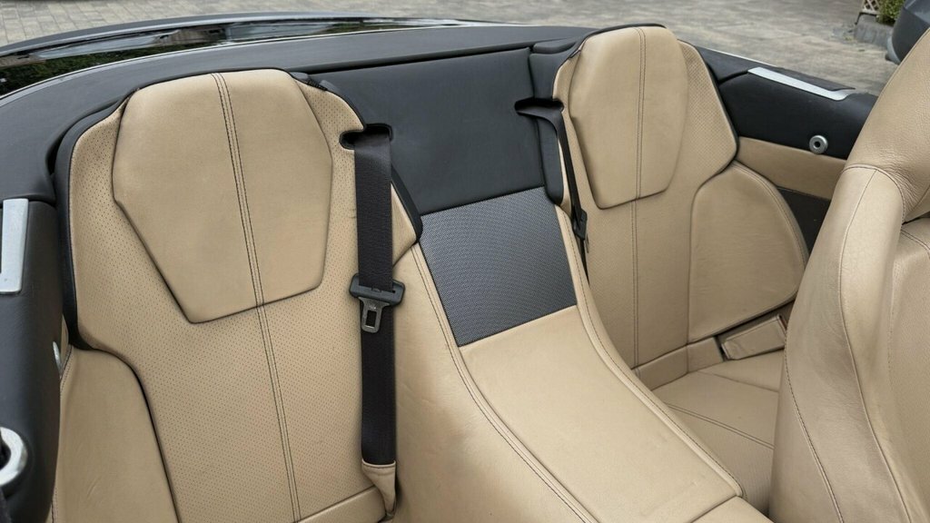 Aston Martin DB9 5.9 Seq Silver #14