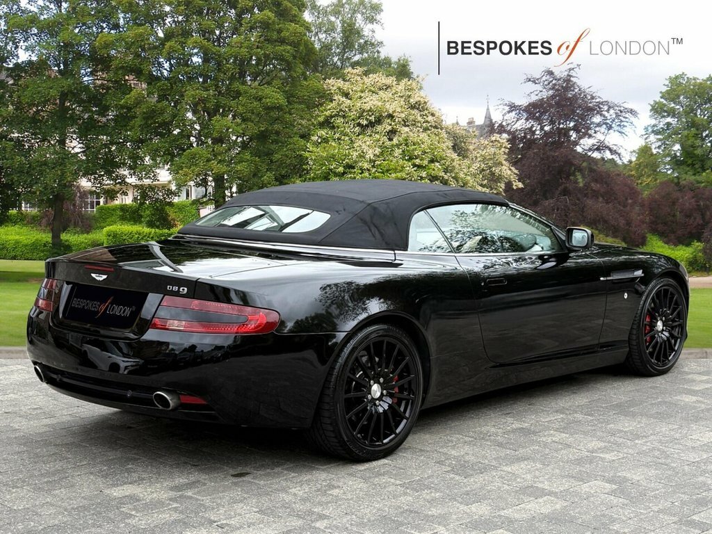 Aston Martin DB9 5.9 Seq Silver #10