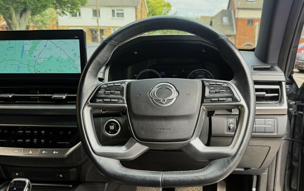 SsangYong Rexton 2.2 Ultimate - 2023 23 Silver #25