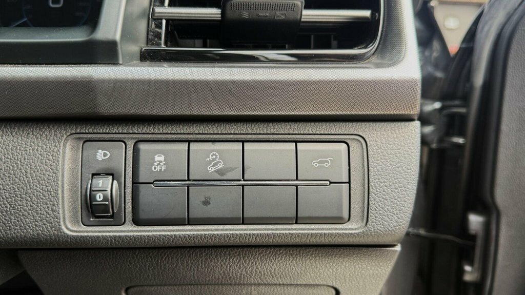 SsangYong Rexton 2.2 Ultimate - 2023 23 Silver #41