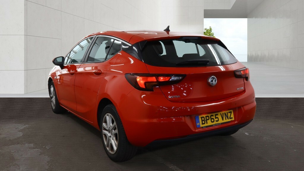 Vauxhall Astra 1.6 Cdti Ecoflex Tech Line BP65VNZ Red #4