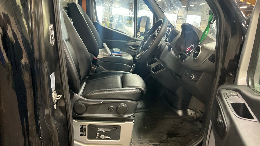 Mercedes-Benz Sprinter 2.1 516 Cdi Black #6