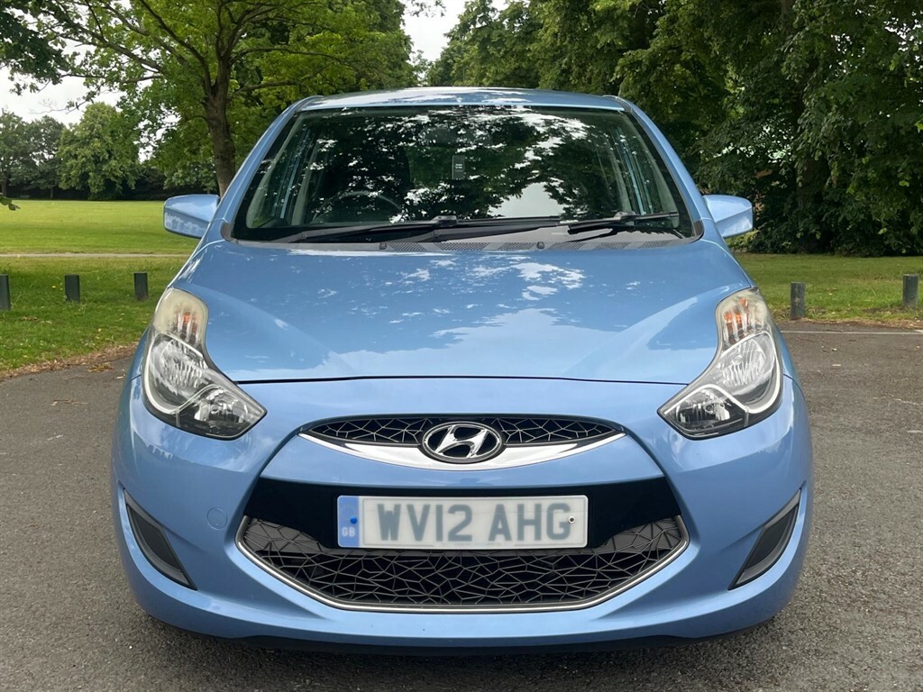 Hyundai Ix20 Hatchback Blue #2