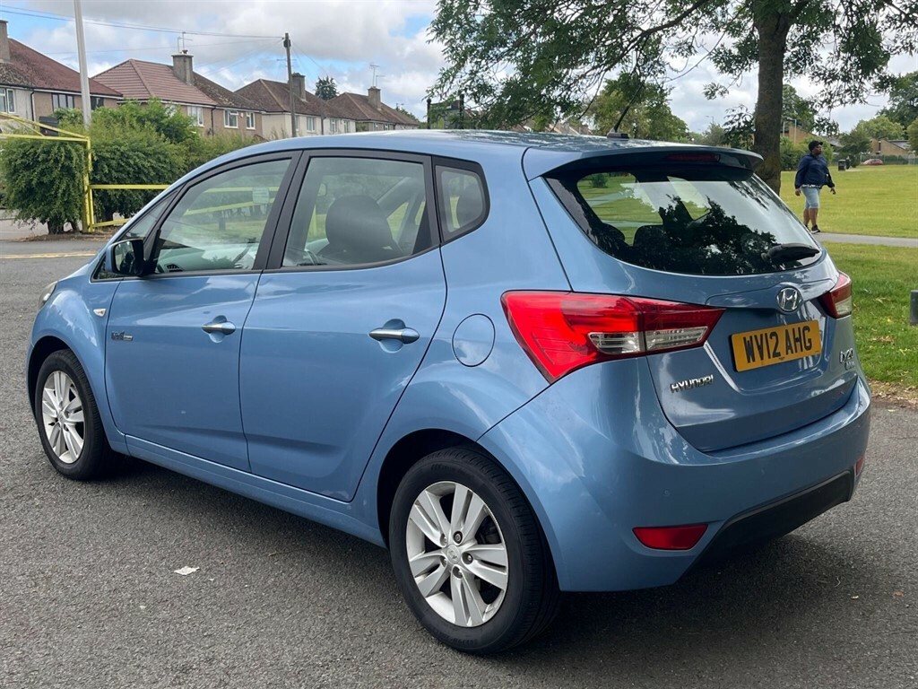 Hyundai Ix20 Hatchback Blue #4