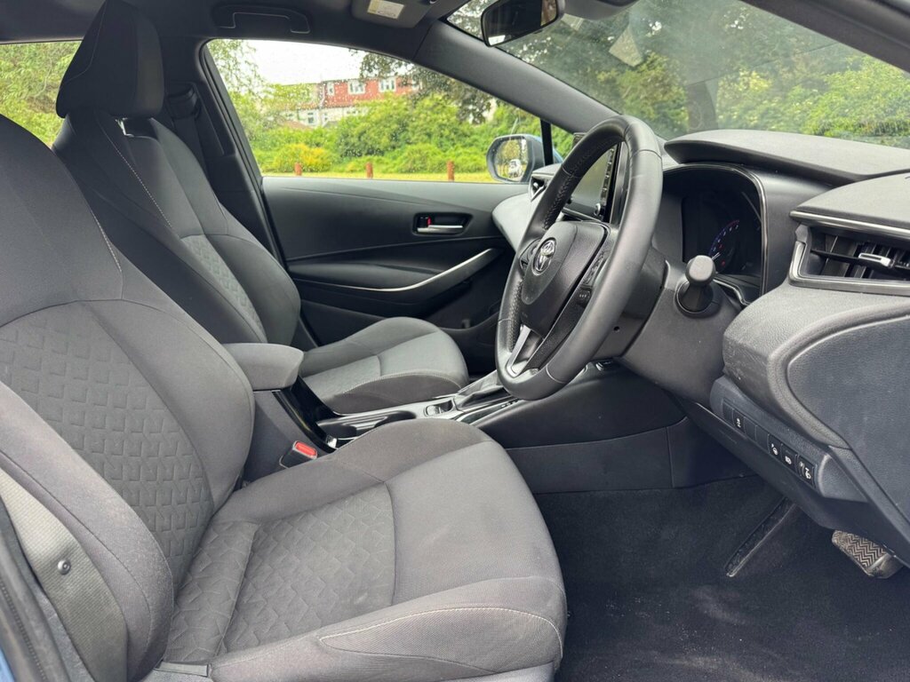 Toyota Corolla 1.8 Icon Tech 121 Bhp Red #14
