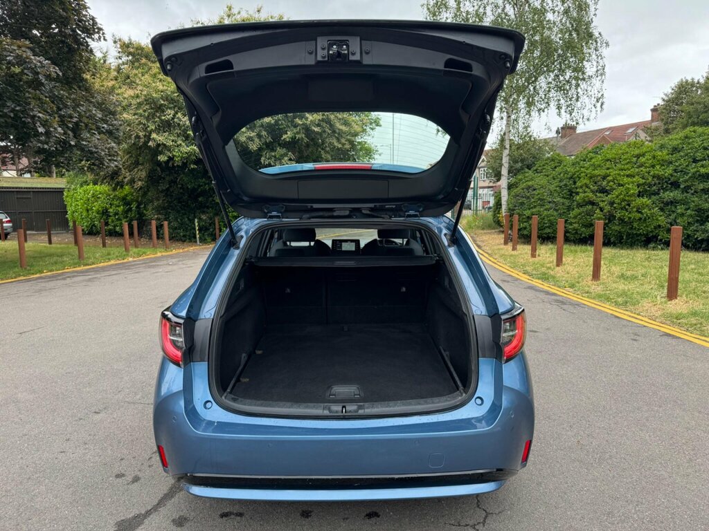 Toyota Corolla 1.8 Icon Tech 121 Bhp Red #45