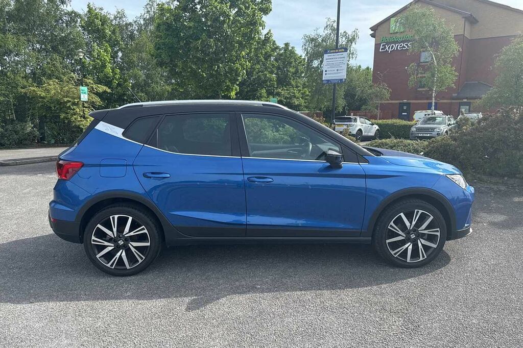 Seat Arona 1.0 Tsi 110 Fr Edition DE72NNU Blue #4