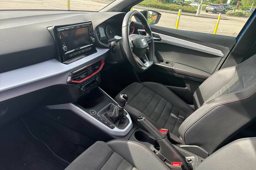 Seat Arona 1.0 Tsi 110 Fr Edition DE72NNU Blue #2