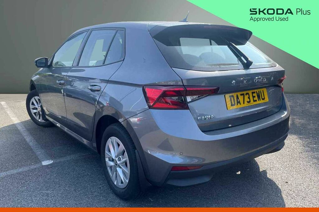 Skoda Fabia 1.0 Tsi Se Comfort DA73EWU Grey #3