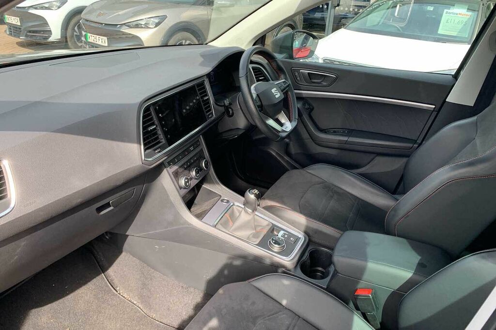 Seat Ateca 1.5 Tsi Evo Fr DX73YLW Grey #2