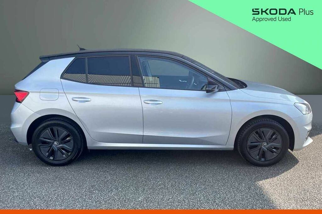Skoda Fabia 1.0 Tsi Design Edition DK25ZTL Silver #4