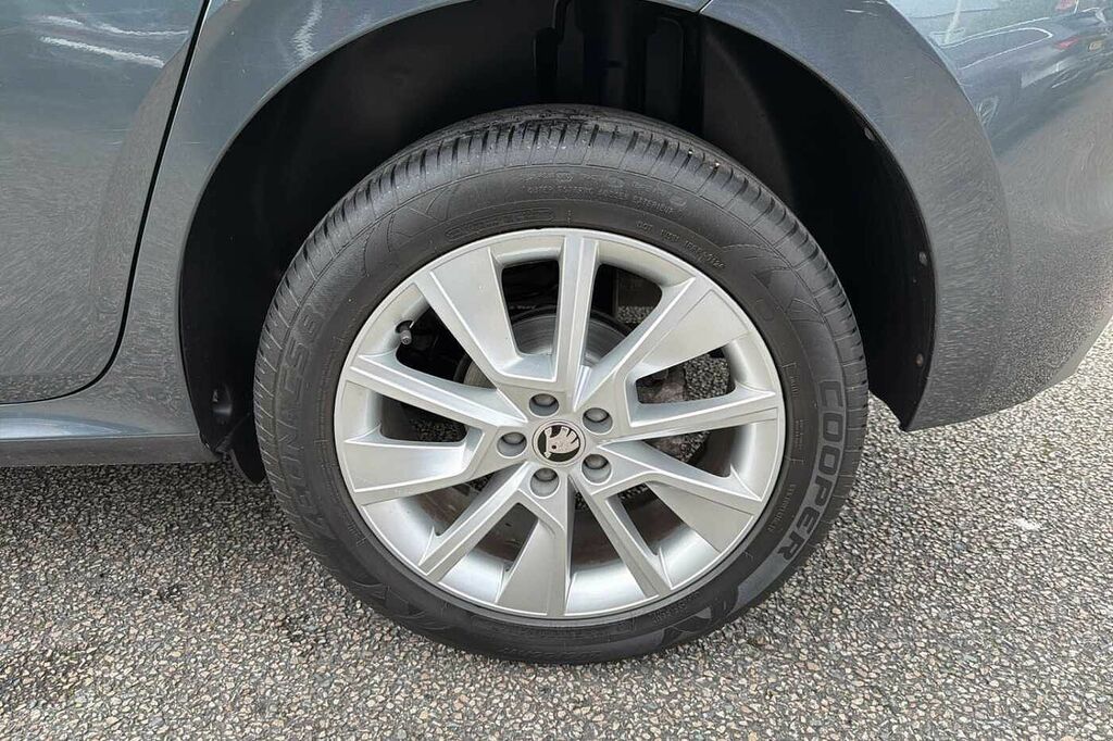 Skoda Kamiq 1.0 Tsi 110 Se DG70YCV Grey #5