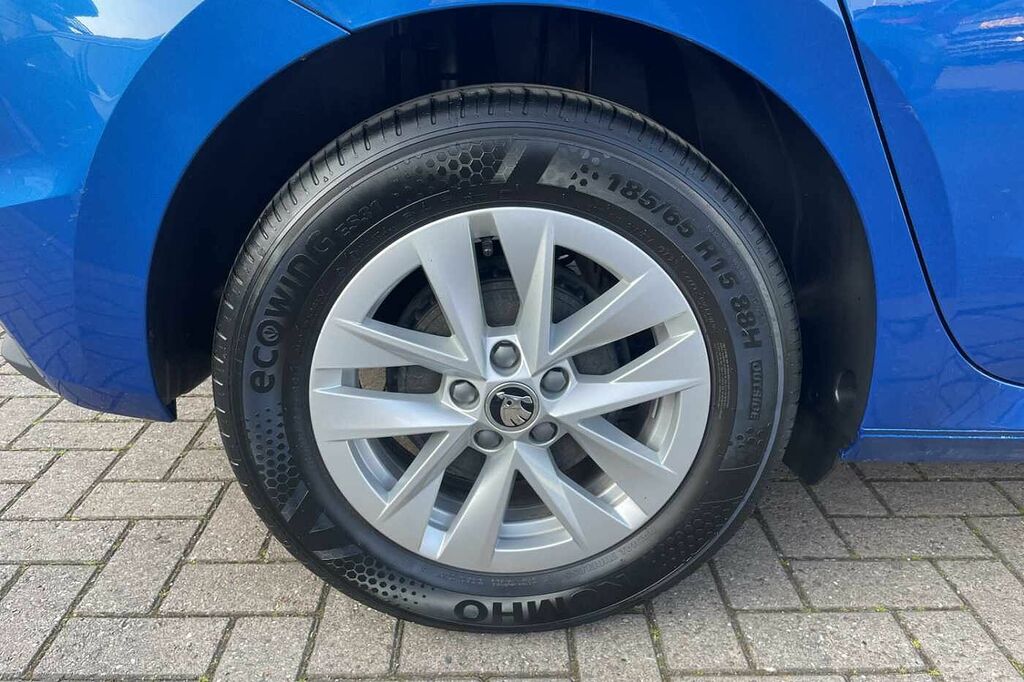 Skoda Fabia 1.0 Tsi 110 Se Comfort Dsg DF73UXP Blue #5