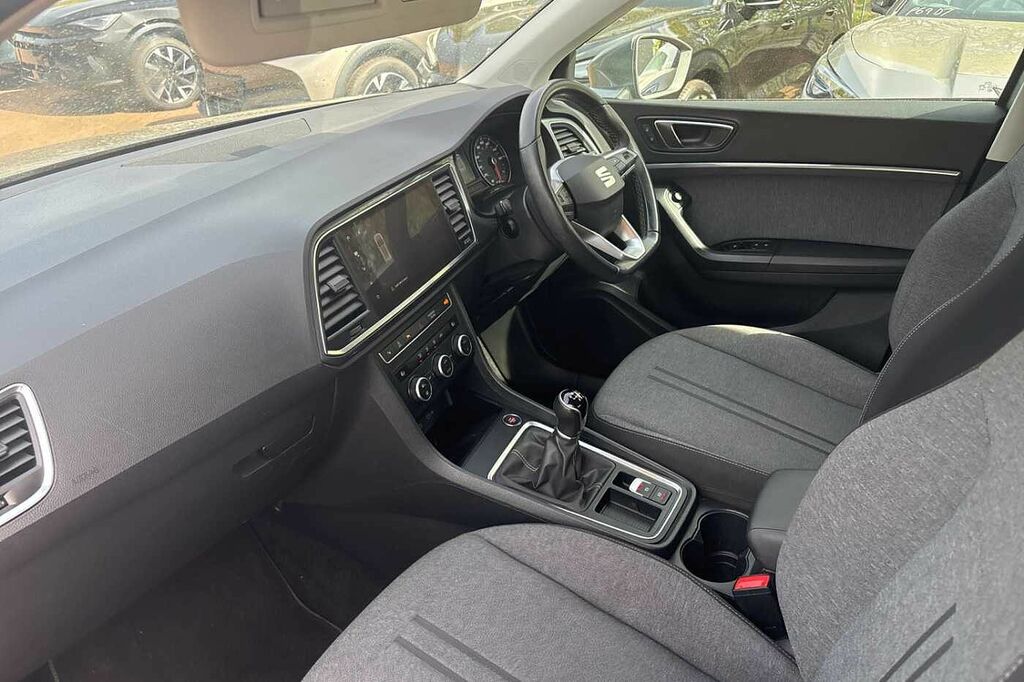 Seat Ateca 1.0 Tsi Se Technology DY22JNJ Grey #2