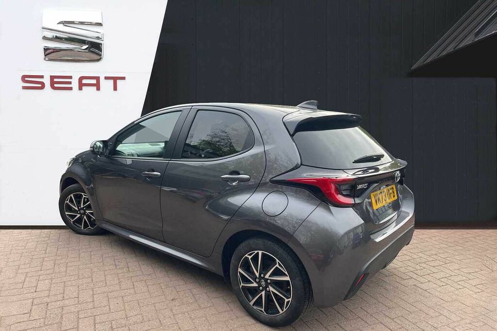 Toyota Yaris 1.5 Hybrid Design Cvt VK73UFB Grey #3