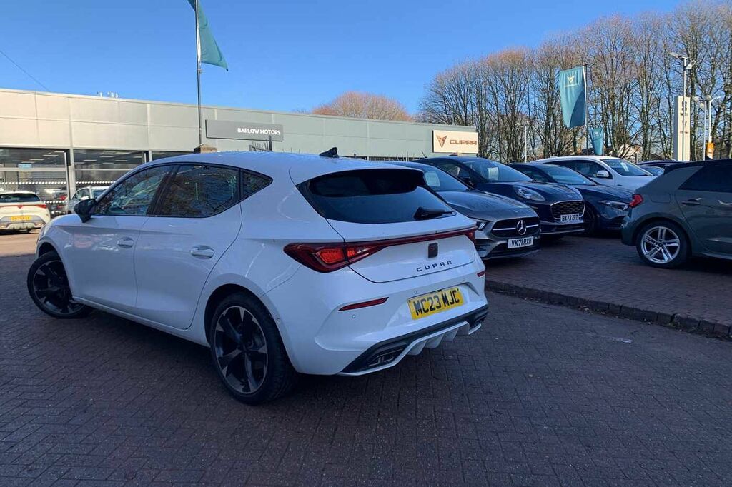 Cupra Leon 1.5 Tsi V1 White #3