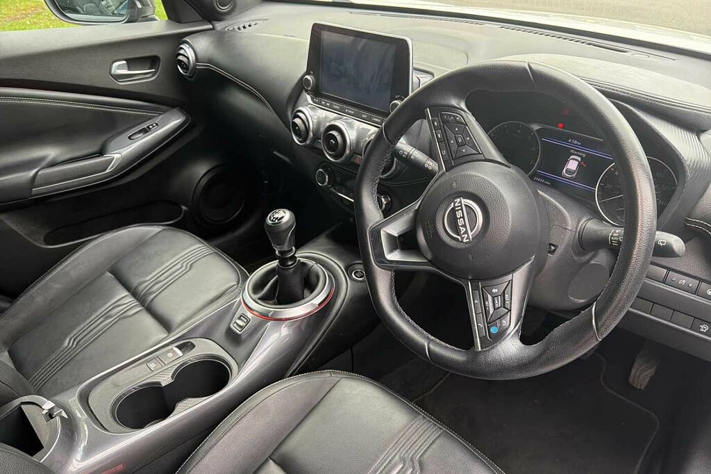 Nissan Juke 1.0 Dig-t 114 Tekna BD22VAV White #6