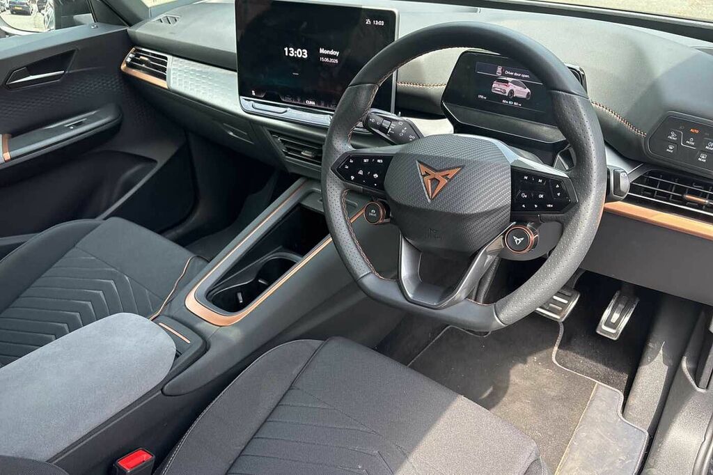 Cupra Born 170Kw E-boost V1 59Kwh Black #6