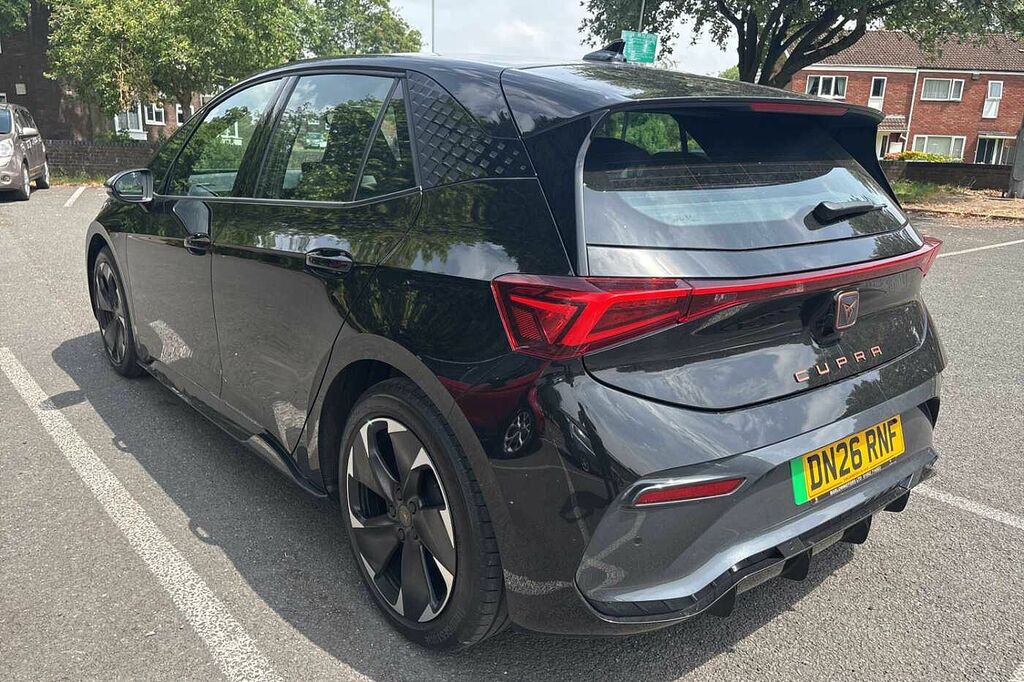 Cupra Born 170Kw E-boost V1 59Kwh Black #3