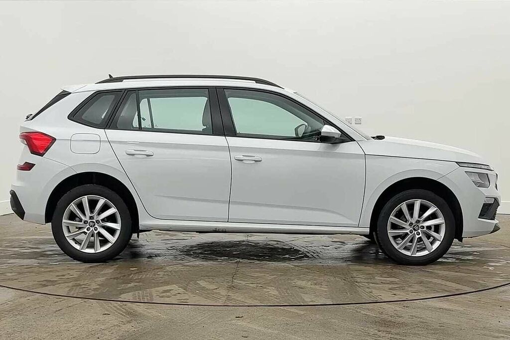 Skoda Kamiq 1.0 Tsi 95 Se Edition GL25XGC White #4