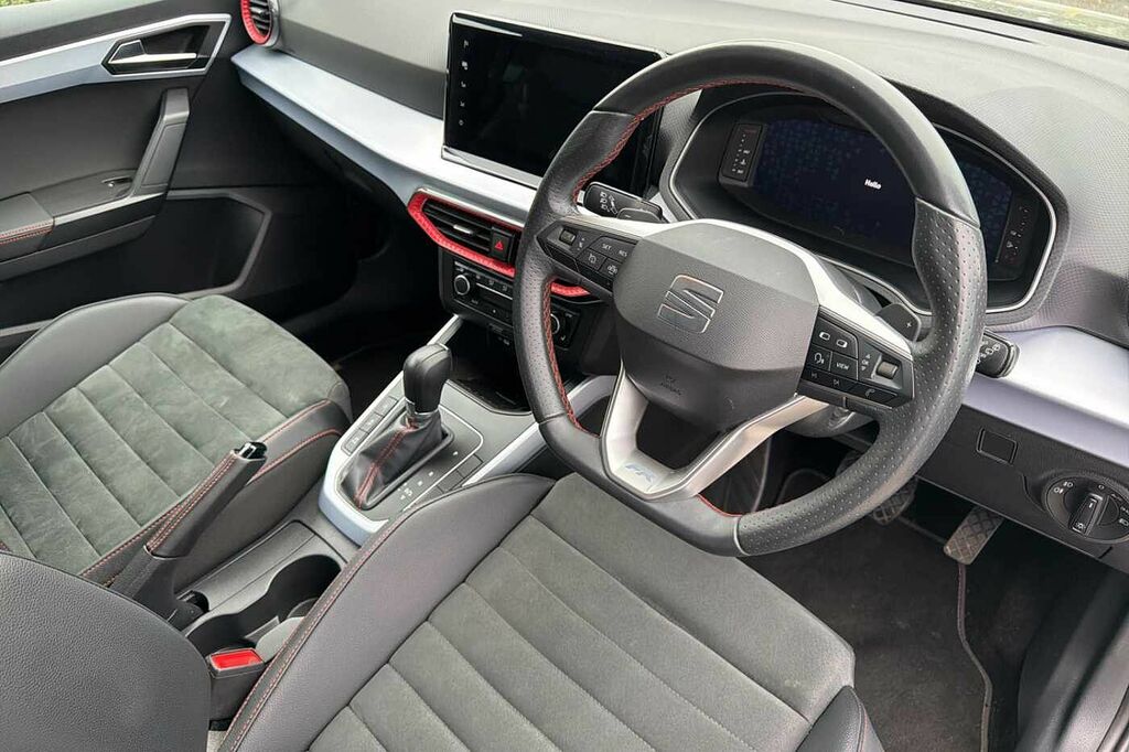 Seat Arona 1.0 Tsi 115 Fr Sport Dsg DX74WMW Black #6