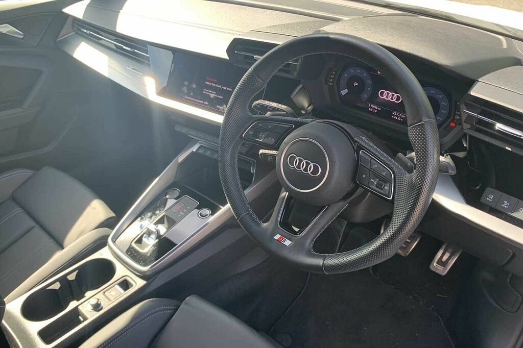 Audi A3 35 Tfsi S Line S Tronic BL24DUY White #6