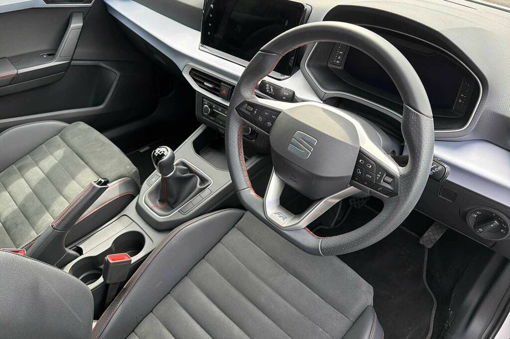 Seat Ibiza 1.0 Tsi 95 Fr Sport DX25VZV White #6