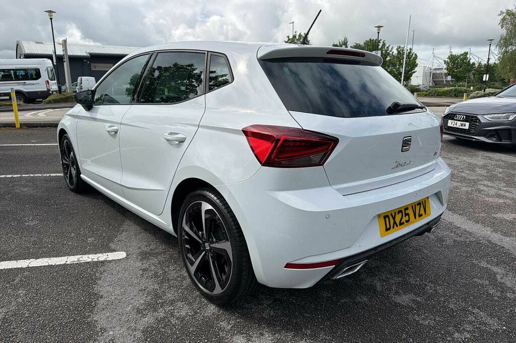 Seat Ibiza 1.0 Tsi 95 Fr Sport DX25VZV White #3