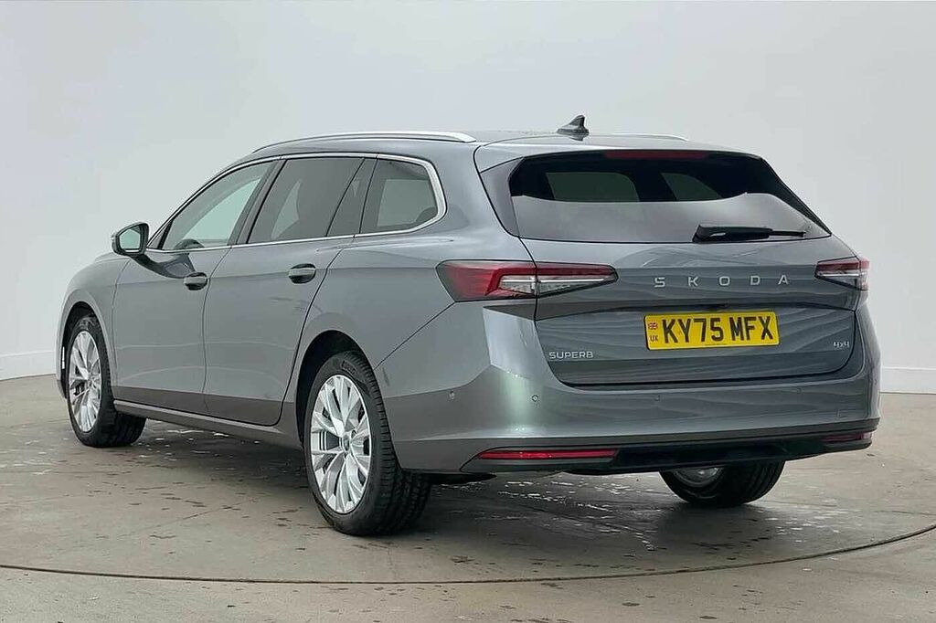 Skoda Superb 2.0 Tdi 193 Se L 4X4 Dsg Grey #3