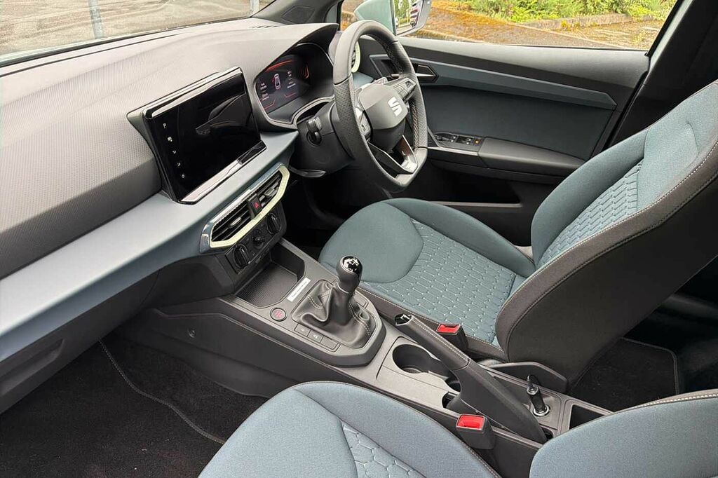 Seat Ibiza 1.0 Tsi 95 Se DX26VJJ Grey #2