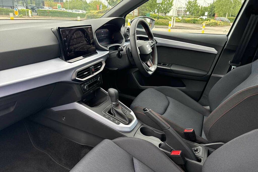 Seat Arona 1.0 Tsi 115 Fr Dsg DN26CAA White #2