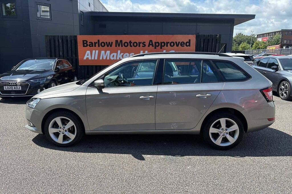 Skoda Fabia 1.0 Tsi 110 Se L Dsg DG19ZWR Beige #4