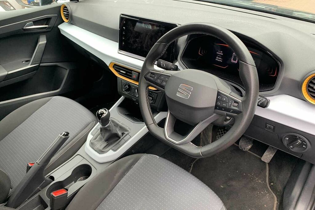 Seat Arona 1.0 Tsi Se Technology DL73RUA Black #6