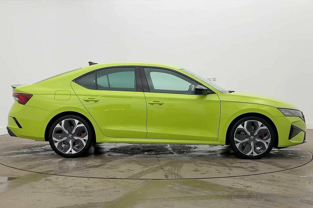 Skoda Octavia 2.0 Tsi Vrs Dsg Green #4