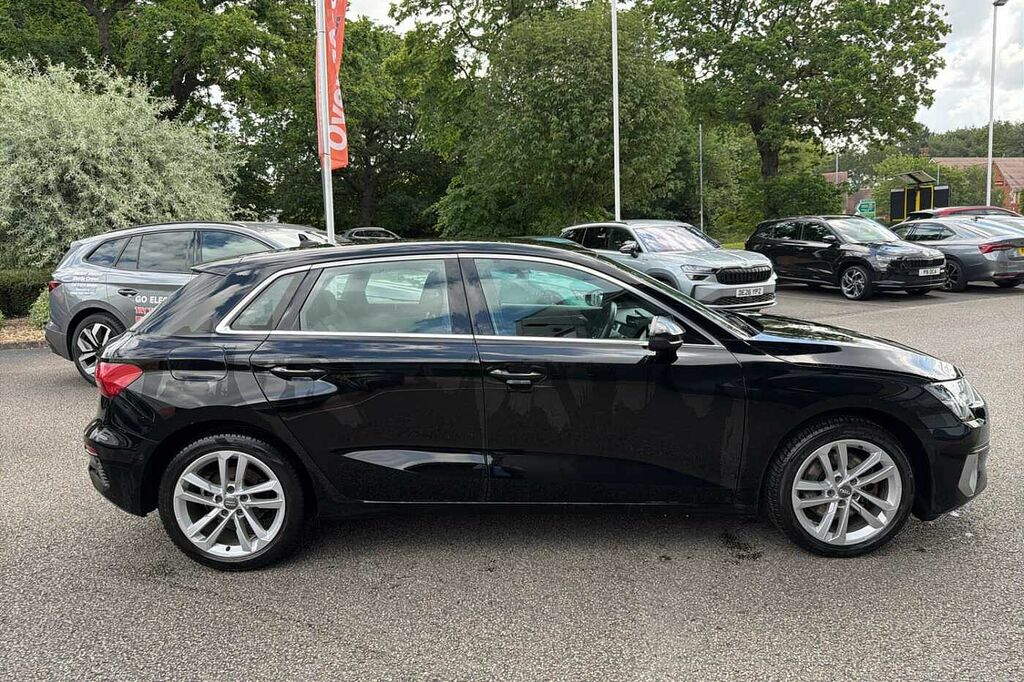 Audi A3 35 Tfsi Sport Black #4