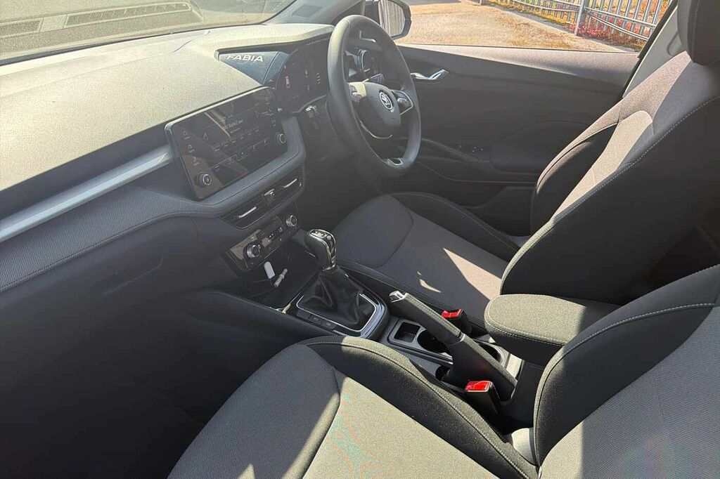 Skoda Fabia 1.0 Tsi 116 Colour Edition Dsg DE24MPU Grey #2