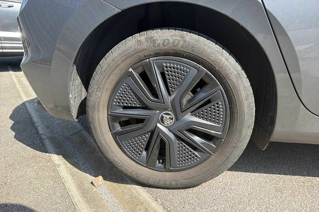 Skoda Fabia 1.0 Tsi 116 Colour Edition Dsg DE24MPU Grey #5