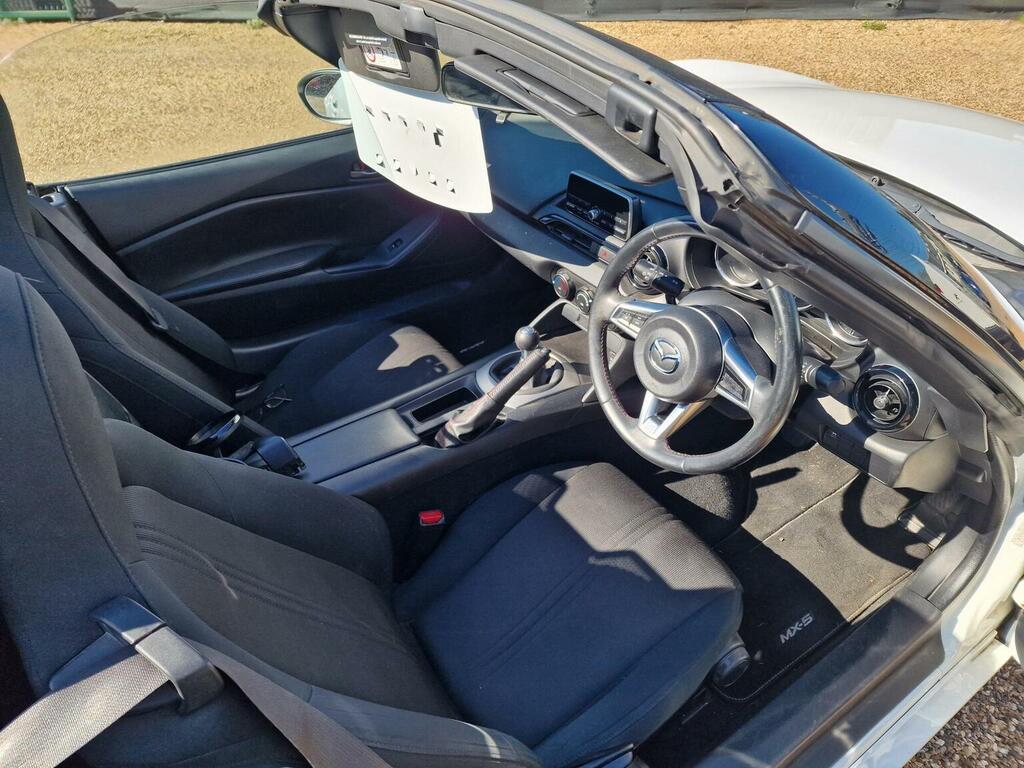 Mazda MX-5 Convertible 1.5 Skyactiv-g Se Euro 6 201818 FH18VMV White #2